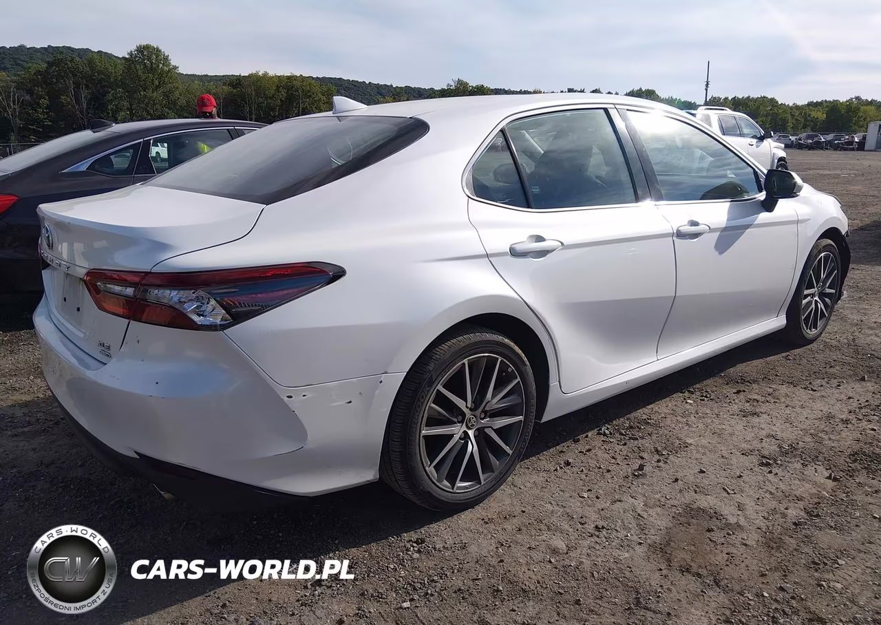 2022 Toyota Camry Xle Awd VIN:4T1F11BK6NU053390 - 4