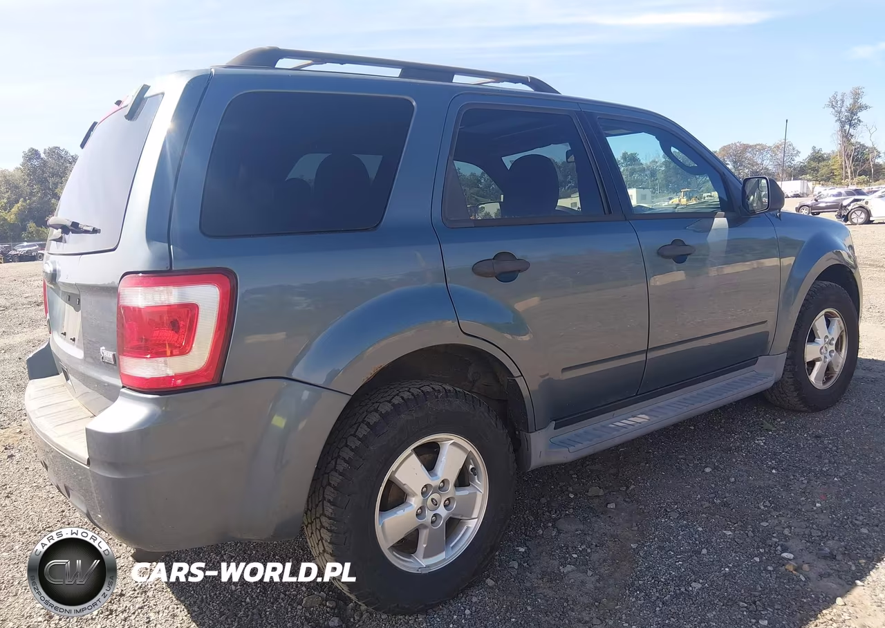 2011 Ford Escape Xlt VIN:1FMCU9DG4BKA77938 - 4