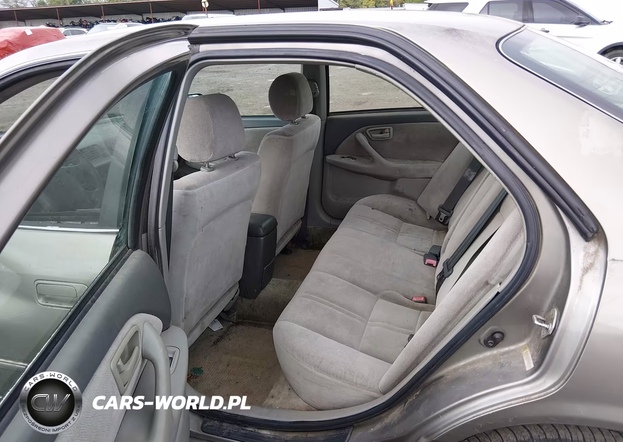 1999 Toyota Camry Ce VIN:4T1BG22K5XU531577 - 8
