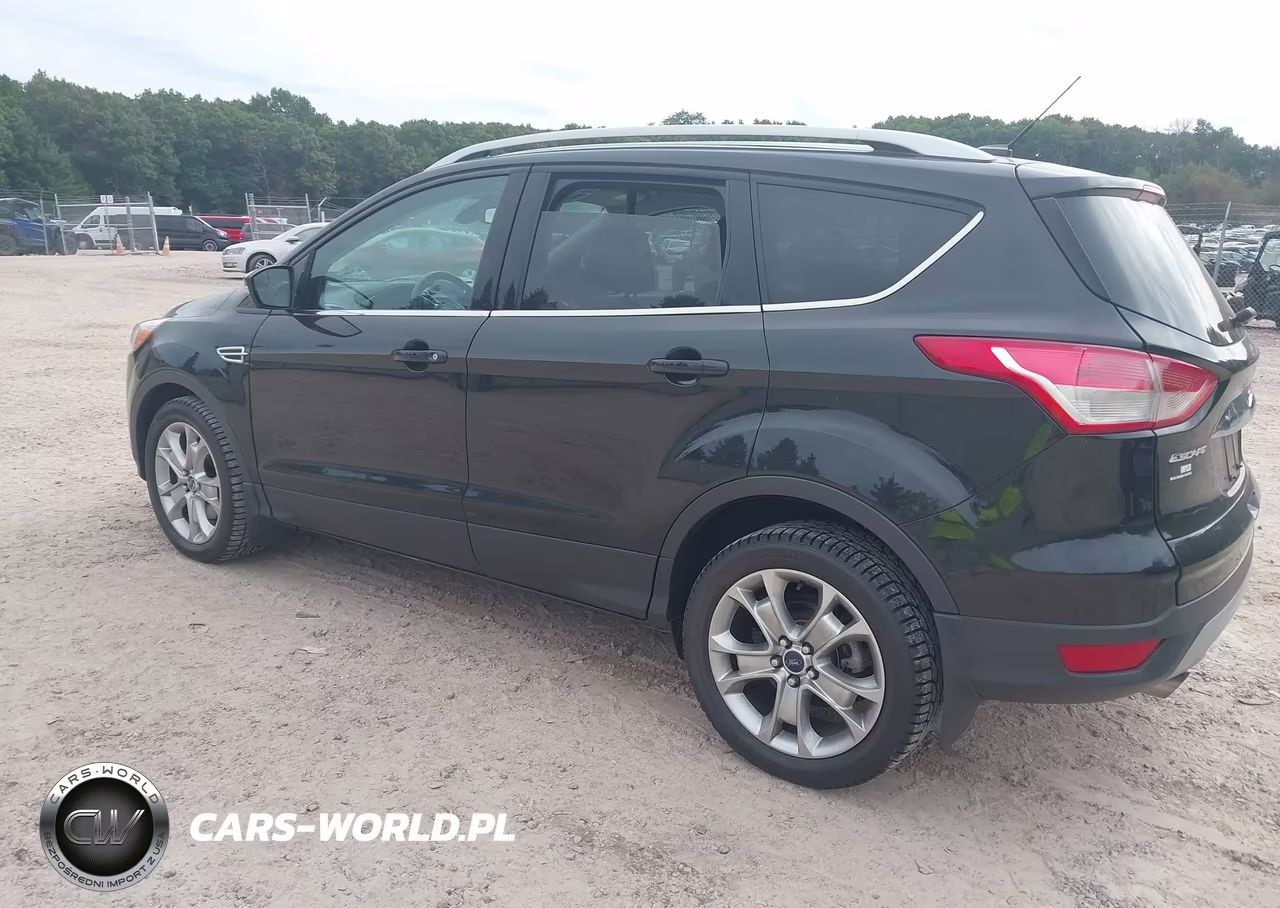 2015 Ford Escape Titanium VIN:1FMCU9JX4FUC64773 - 3