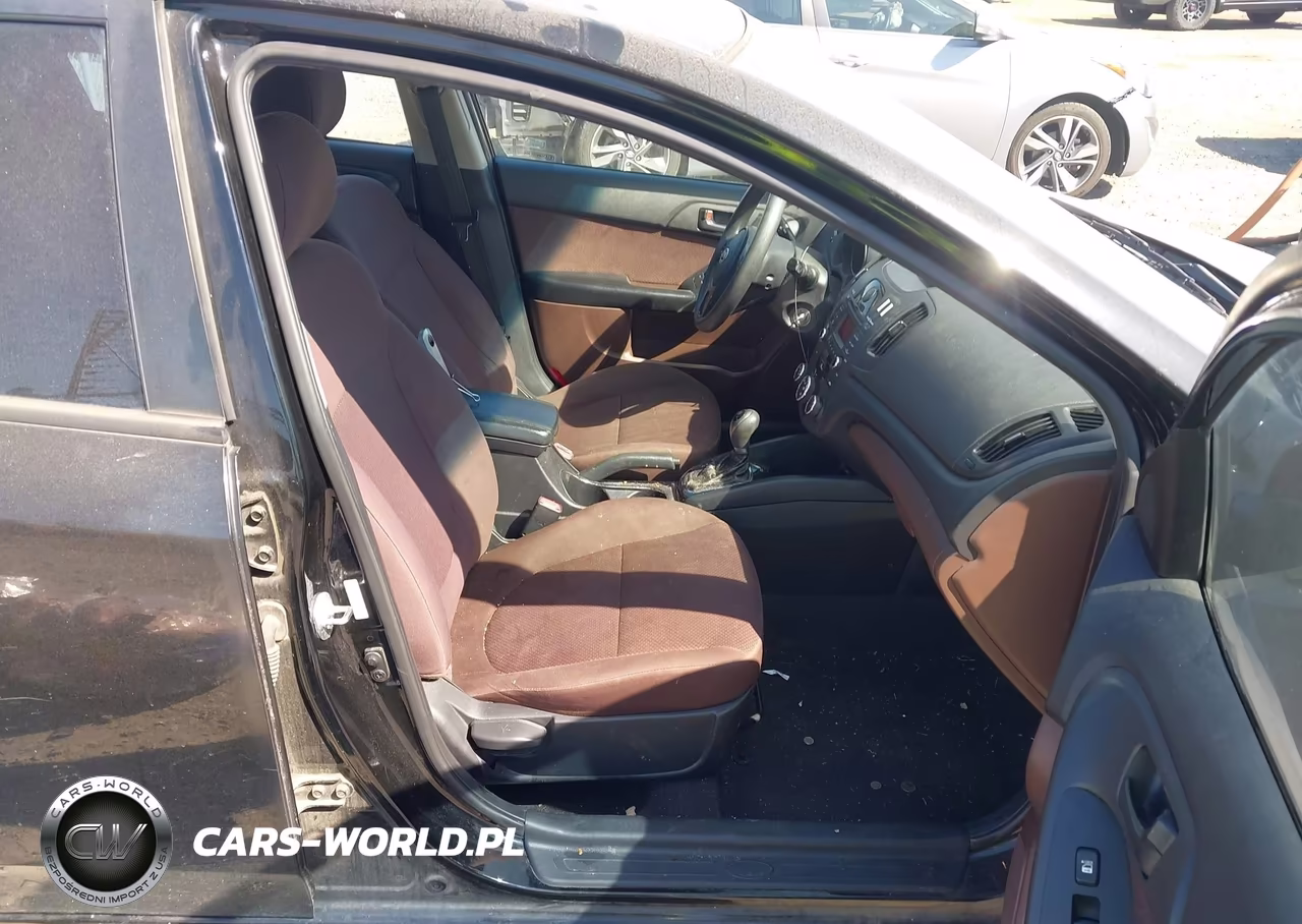 2011 Kia Forte Ex VIN:KNAFU4A28B5400879 - 5