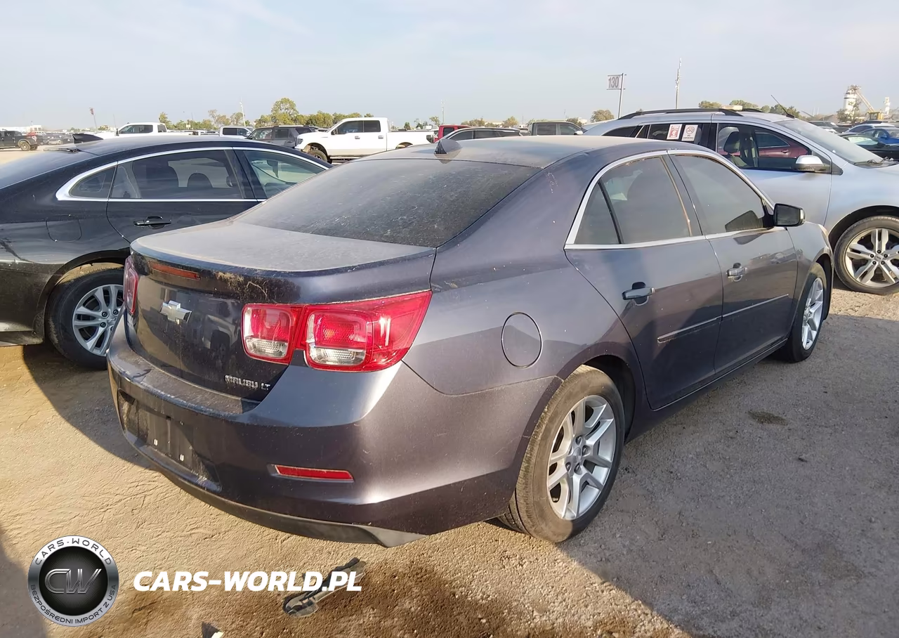 2013 Chevrolet Malibu Lt VIN:1G11C5SA9DF202023 - 4