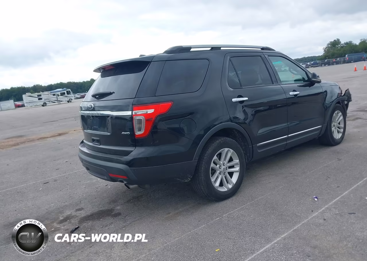 2012 Ford Explorer Xlt VIN:1FMHK8D84CGA44974 - 4