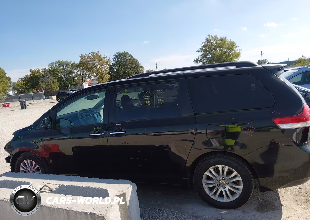 2011 Toyota Sienna Xle V6 VIN:5TDYK3DC6BS129038 - 14