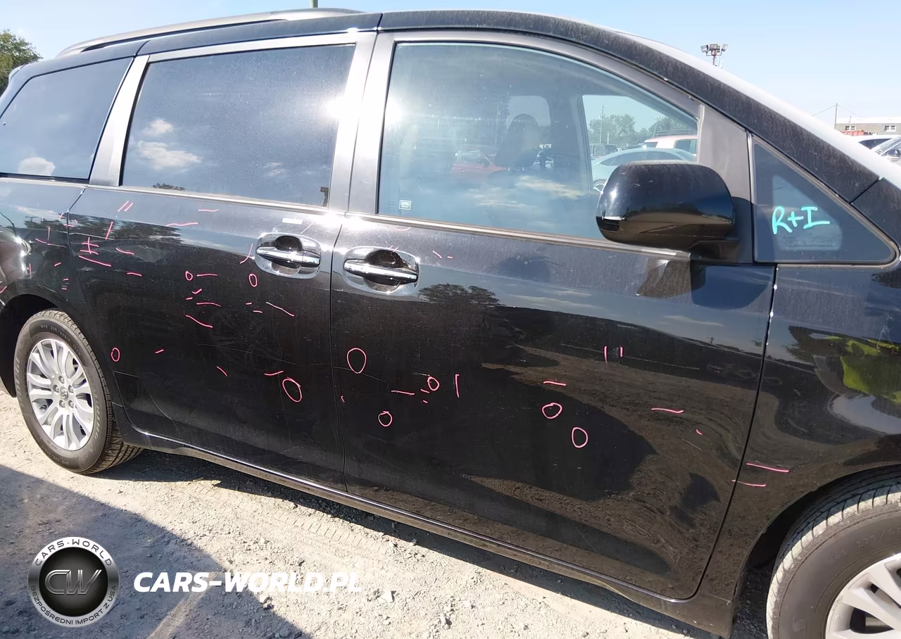 2011 Toyota Sienna Xle V6 VIN:5TDYK3DC6BS129038 - 18