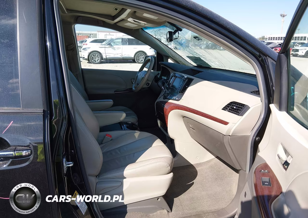 2011 Toyota Sienna Xle V6 VIN:5TDYK3DC6BS129038 - 5