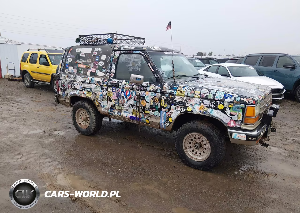 1990 Ford Bronco Ii VIN:1FMCU14T4LUA05772 - 1