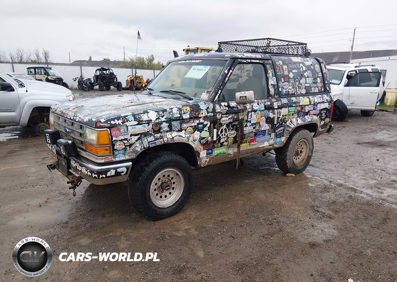 1990 Ford Bronco Ii VIN:1FMCU14T4LUA05772 - 2