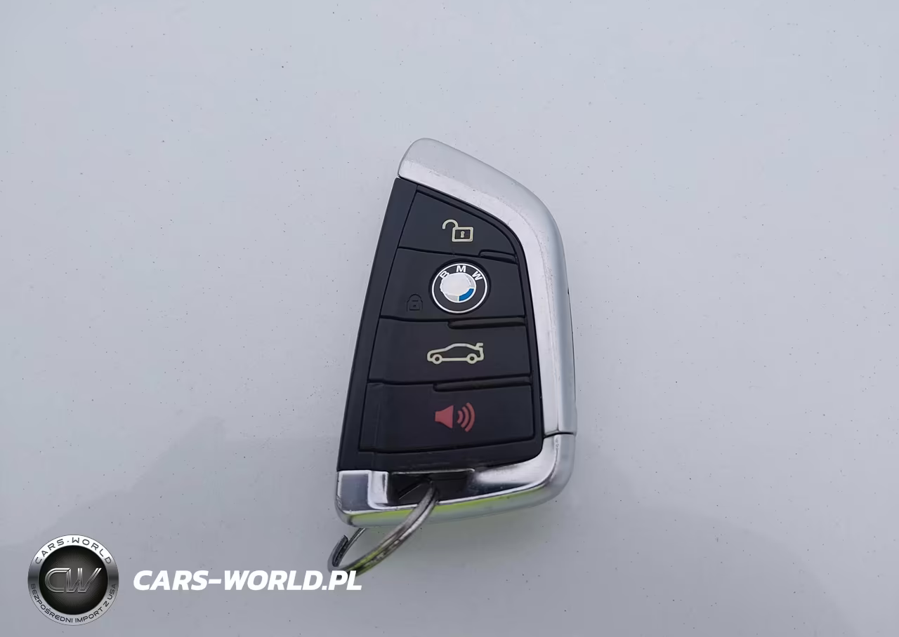 2015 BMW X5 xDrive35I VIN:5UXKR0C51F0P08982 - 11