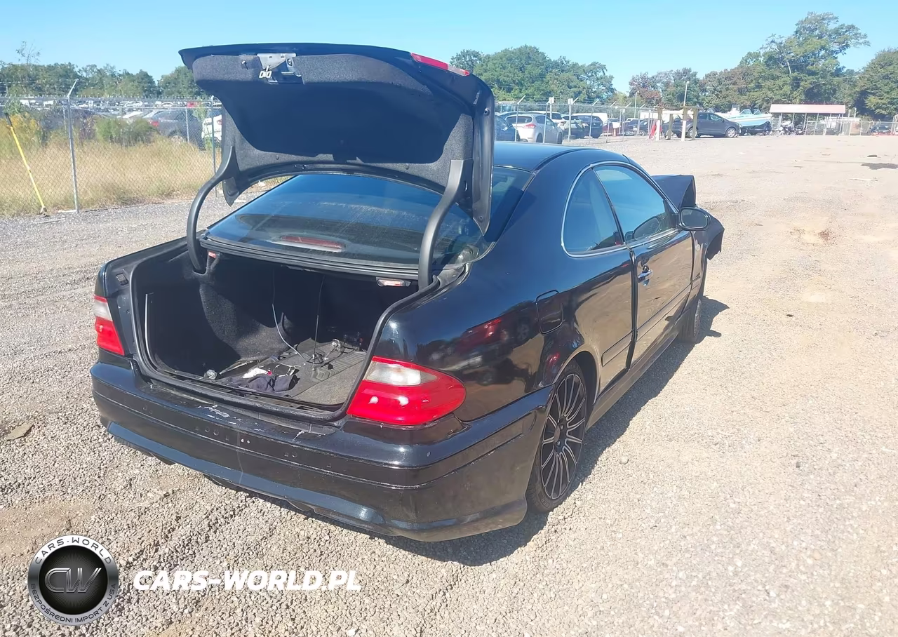 1999 Mercedes-Benz Clk 320 VIN:WDBLJ65G6XF083815 - 4