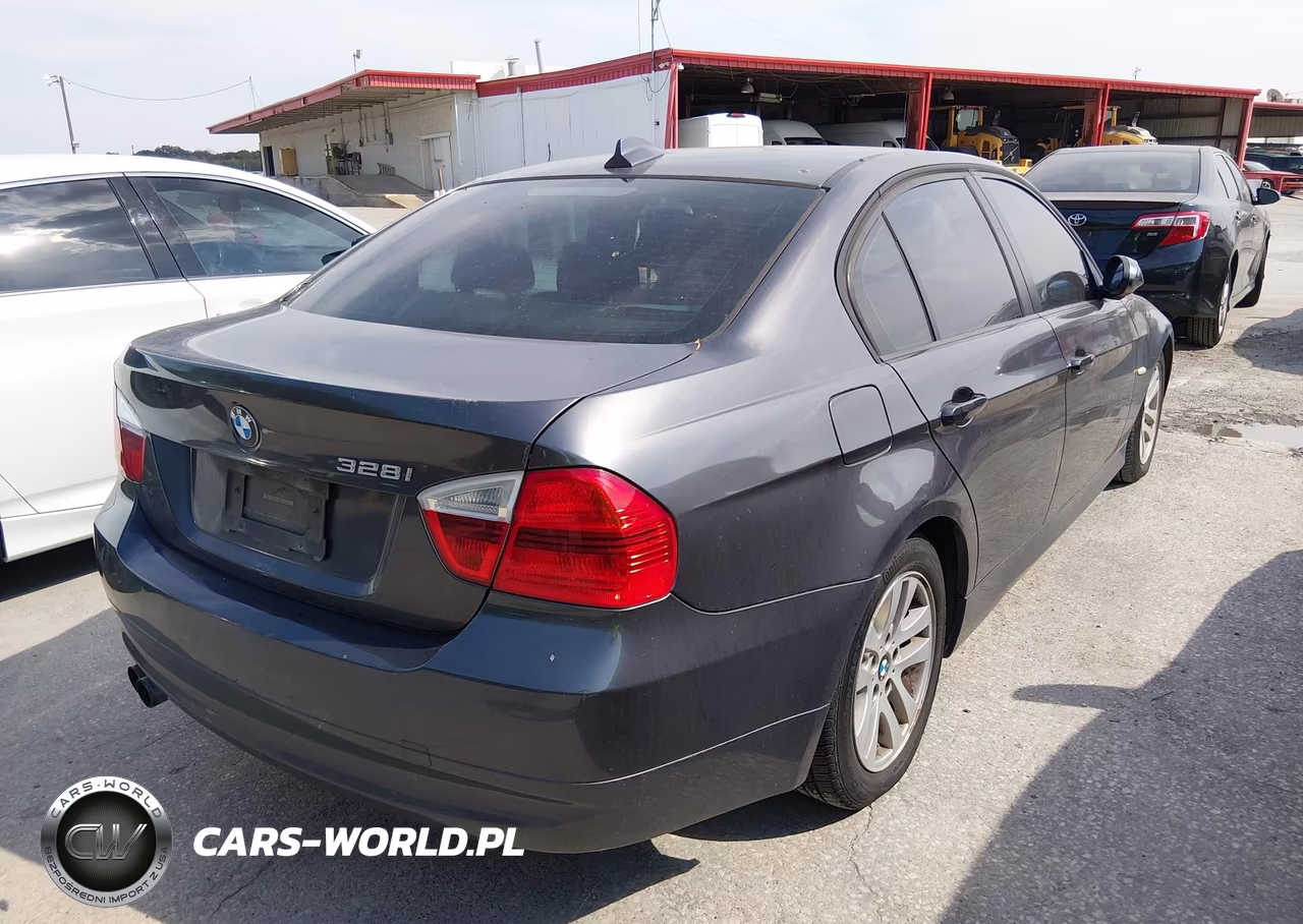 2007 BMW 3 Series 328I VIN:WBAVA37507NL14862 - 4
