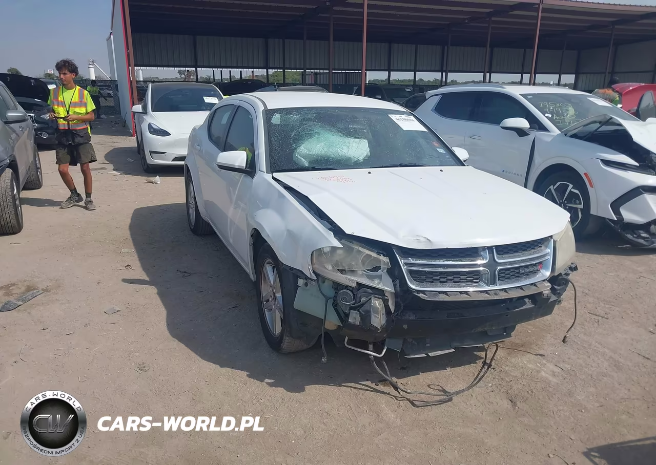 2013 Dodge Avenger Sxt