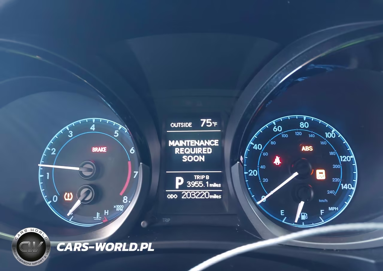 2015 Toyota Corolla S Plus VIN:5YFBURHE7FP222793 - 7