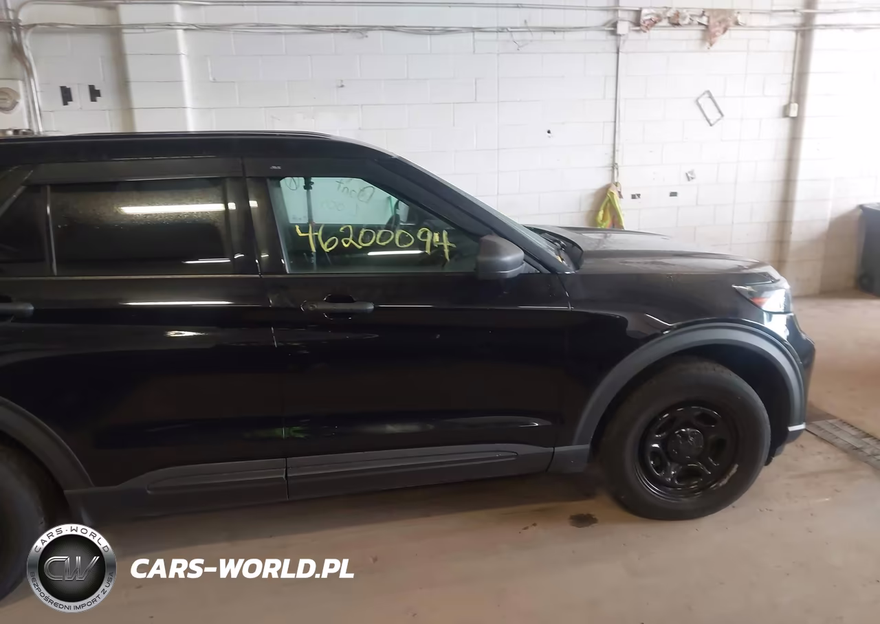 2020 Ford Police Interceptor Utility VIN:1FM5K8AB7LGA83769 - 13