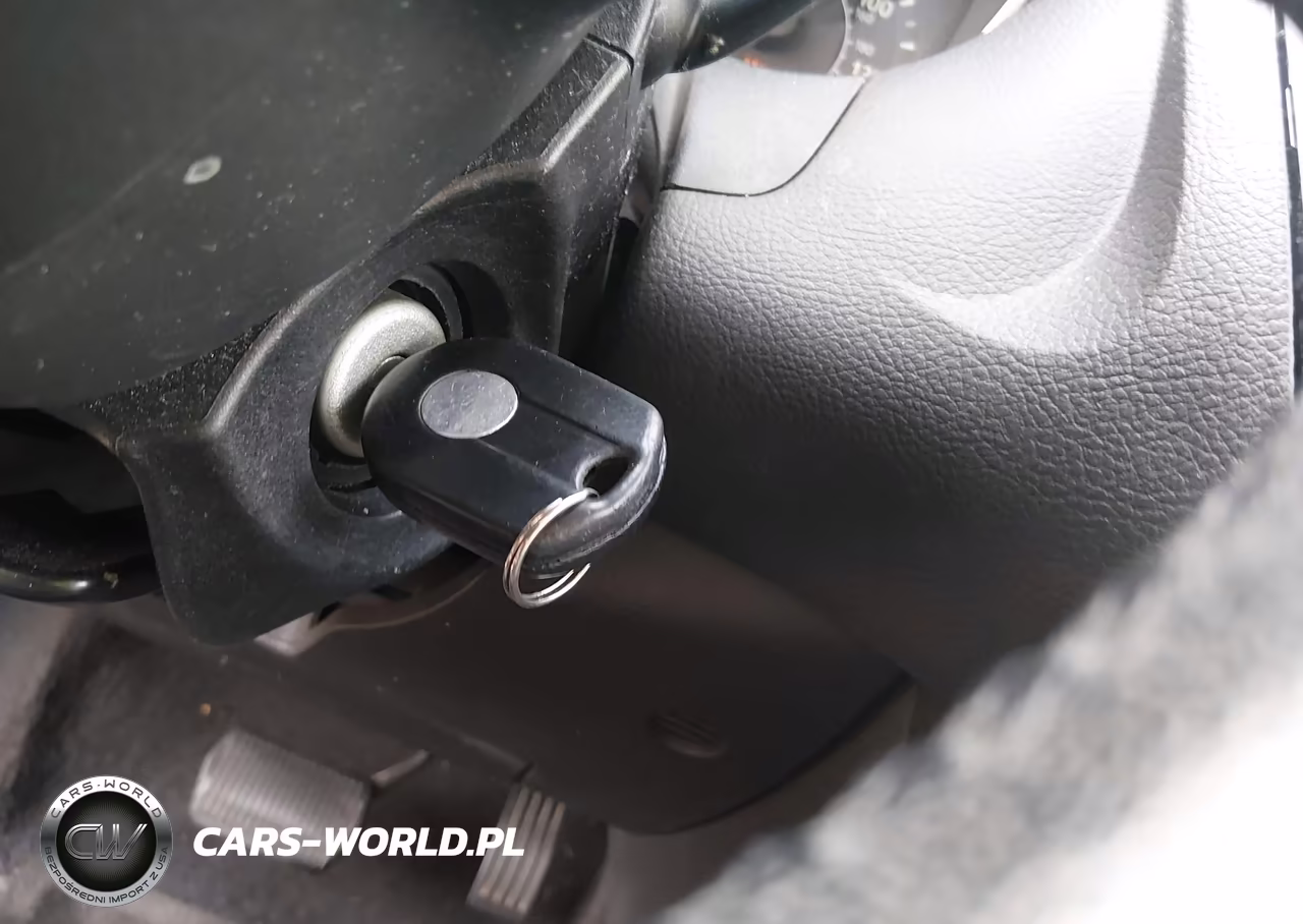 2015 Ford Focus Se VIN:1FADP3K27FL326310 - 11