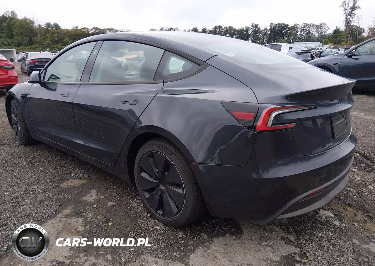 2026 Tesla Modelo 3 Premium All-Wheel Drive VIN:5YJ3E1EB7TF126425 - 3