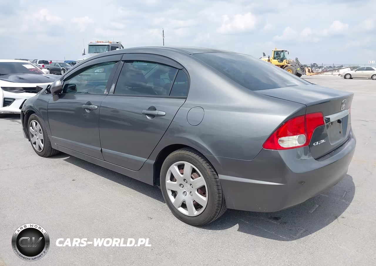 2010 Honda Civic Lx VIN:2HGFA1F58AH585618 - 3