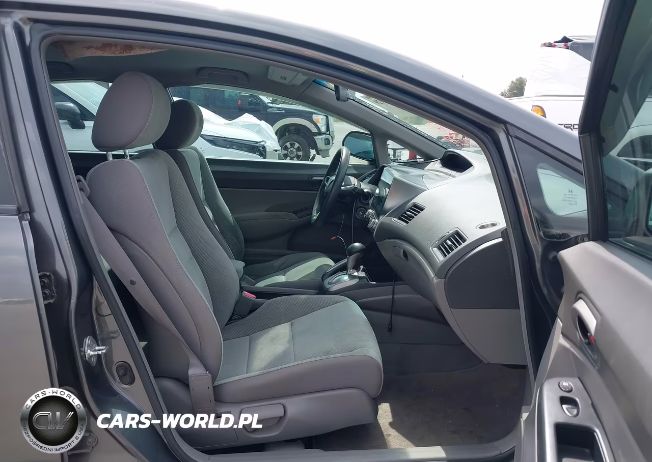 2010 Honda Civic Lx VIN:2HGFA1F58AH585618 - 5