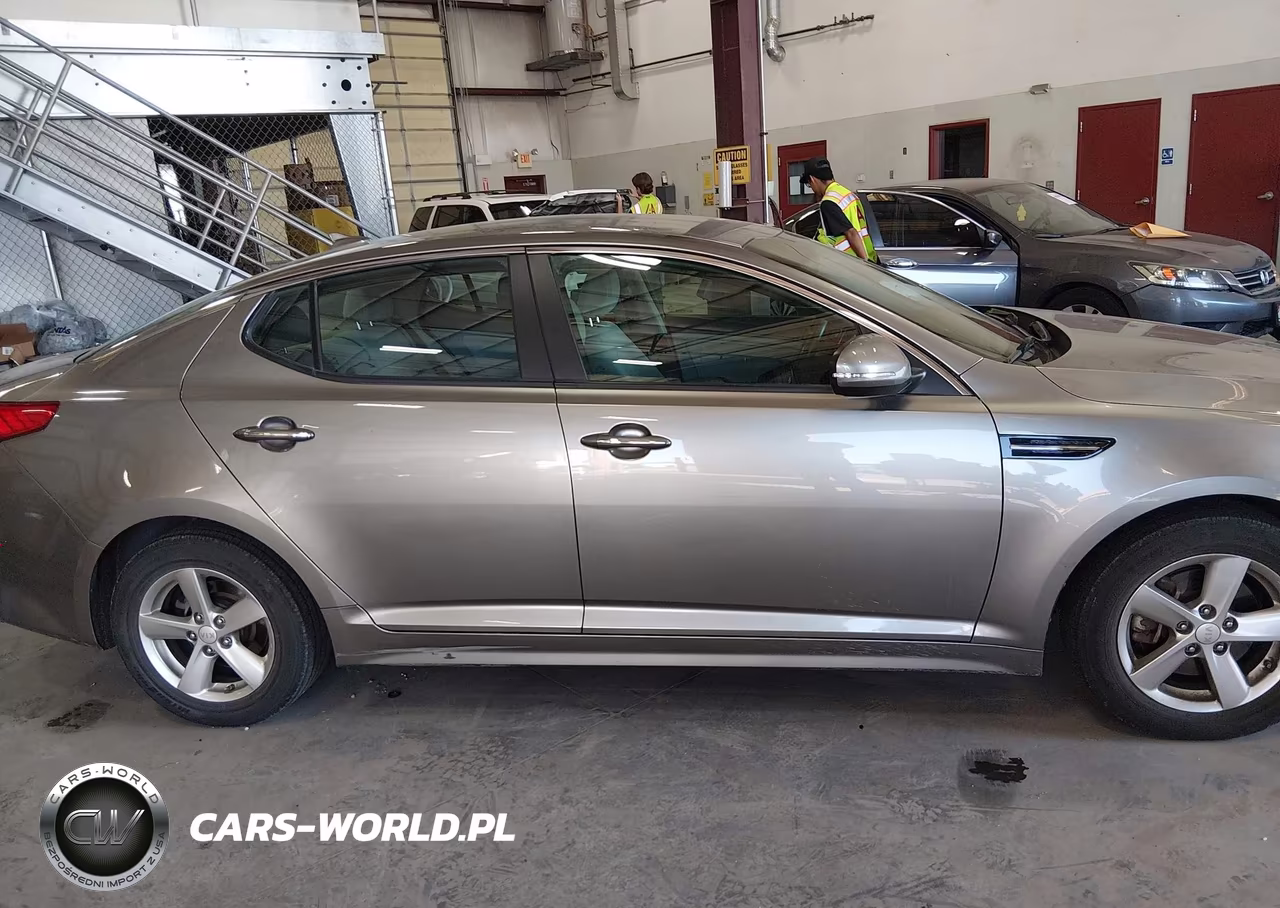 2015 Kia Optima Lx VIN:5XXGM4A7XFG466693 - 13