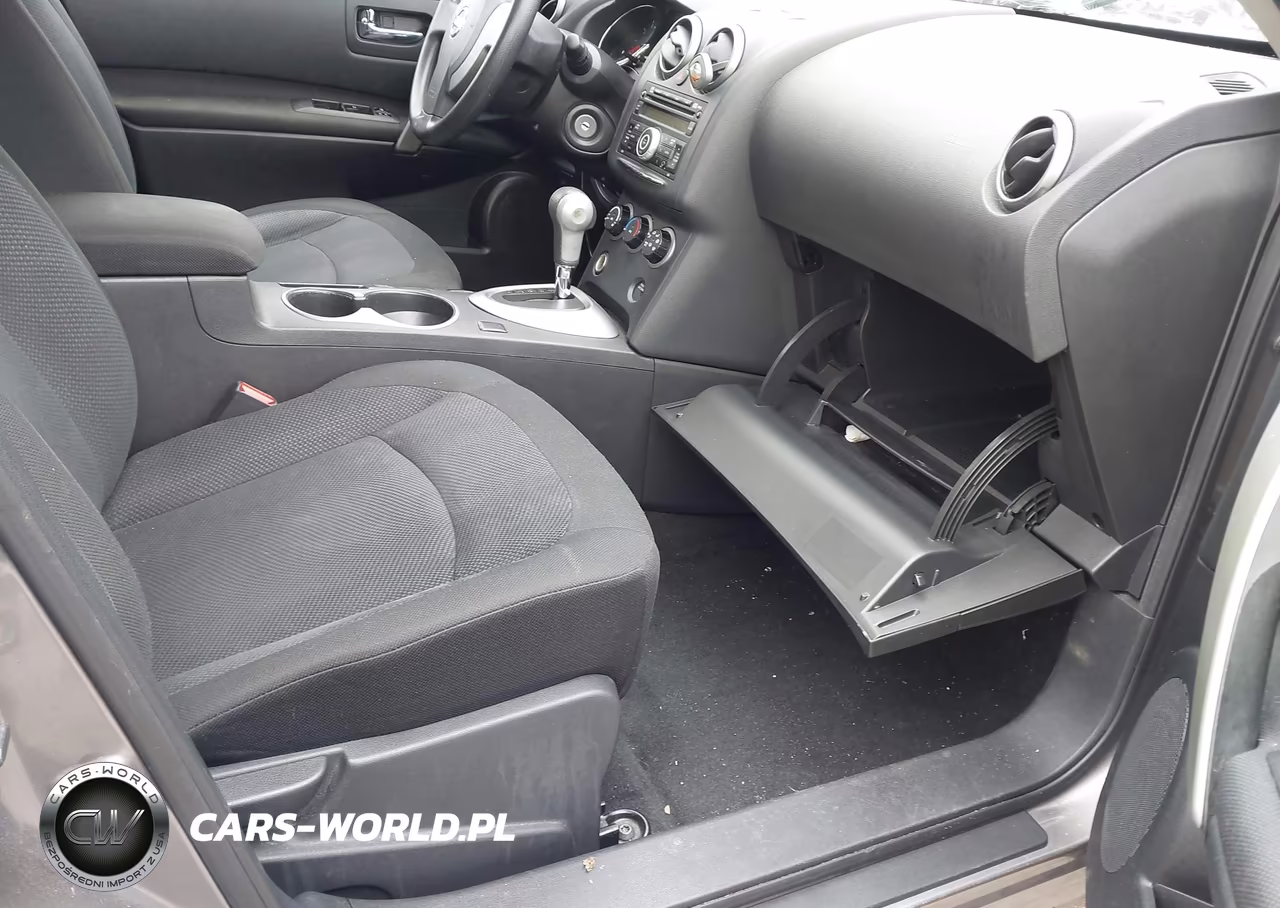 2015 Nissan Rogue Select S VIN:JN8AS5MT8FW659664 - 5