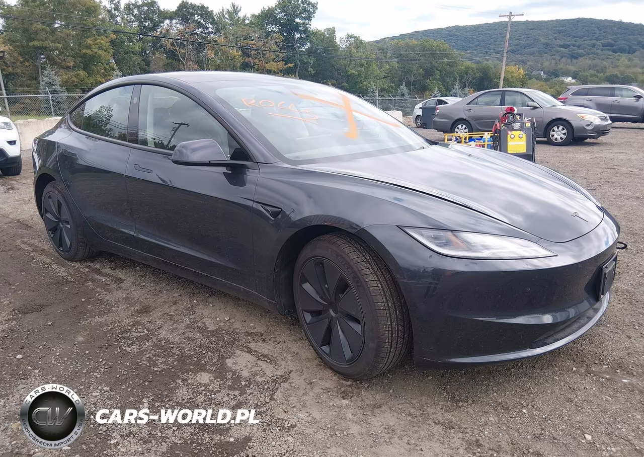 2026 Tesla Modelo 3 Premium All-Wheel Drive – zdjęcie 1 z 12