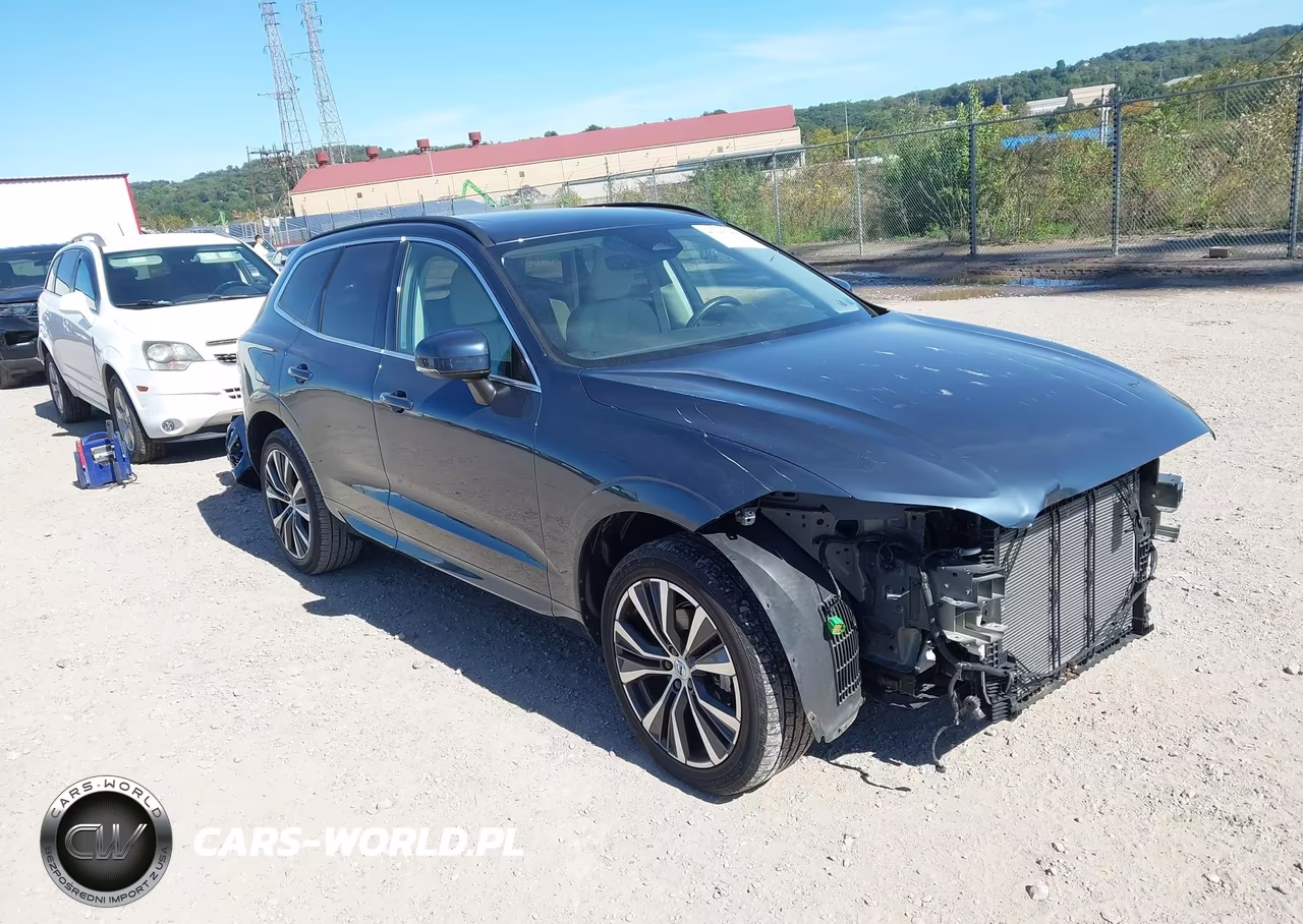 2022 Volvo Xc60 B5 Momentum VIN:YV4L12RK8N1040352 - 1