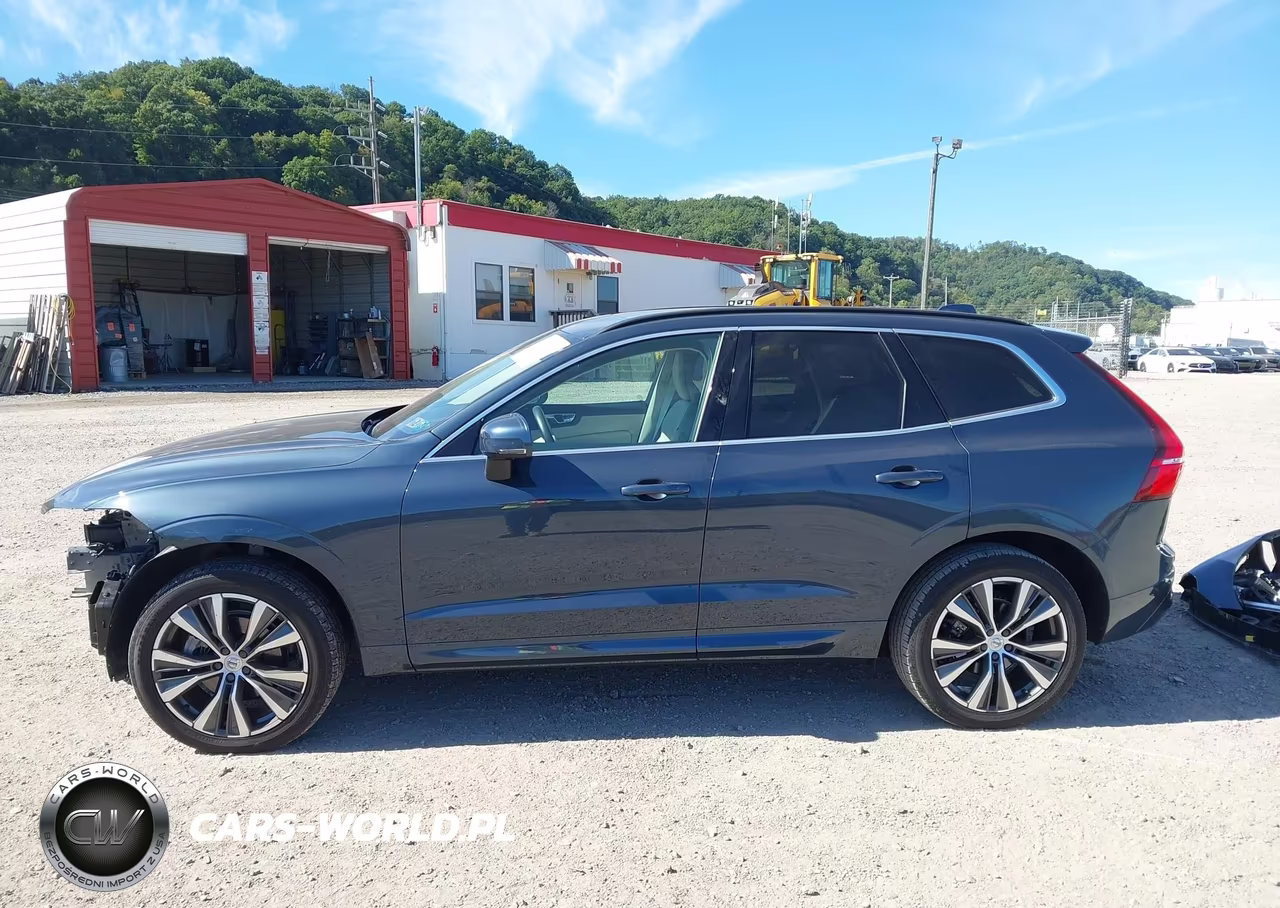 2022 Volvo Xc60 B5 Momentum VIN:YV4L12RK8N1040352 - 15