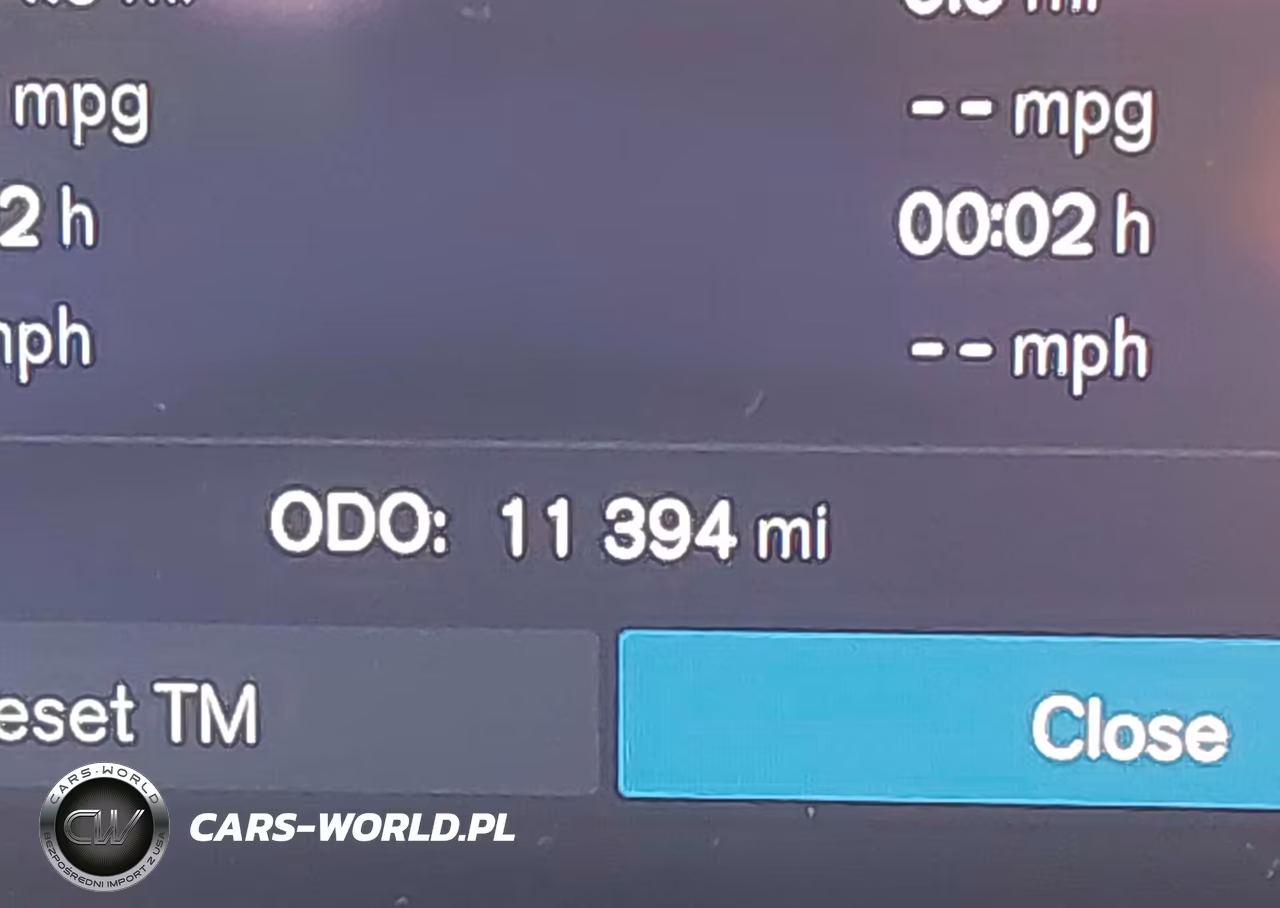 2022 Volvo Xc60 B5 Momentum VIN:YV4L12RK8N1040352 - 16