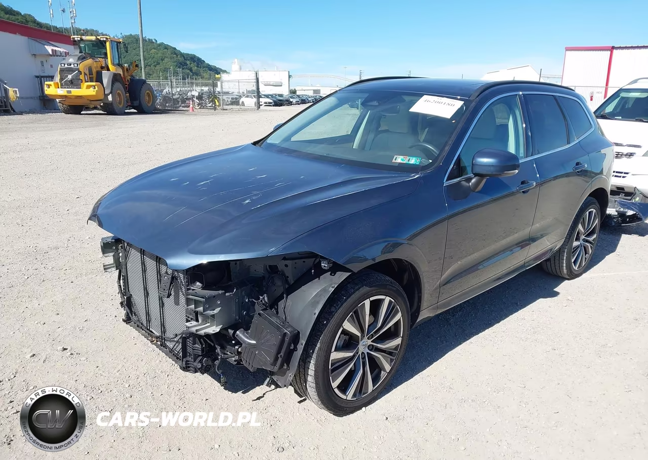 2022 Volvo Xc60 B5 Momentum VIN:YV4L12RK8N1040352 - 2