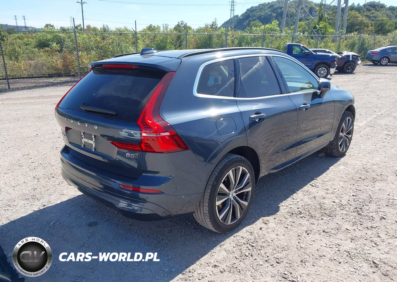 2022 Volvo Xc60 B5 Momentum VIN:YV4L12RK8N1040352 - 4