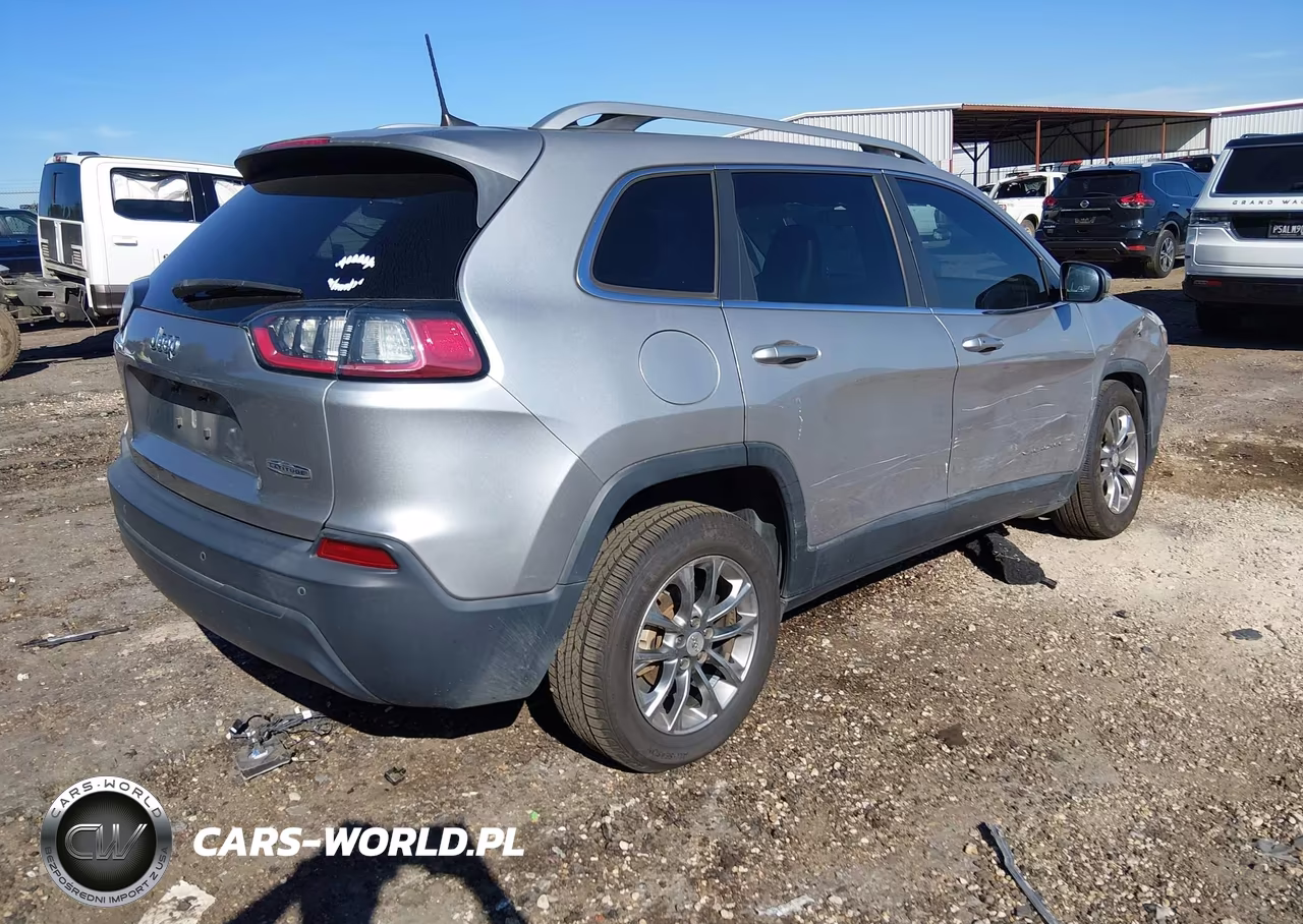 2019 Jeep Cherokee Latitude Plus Fwd VIN:1C4PJLLB7KD332037 - 4