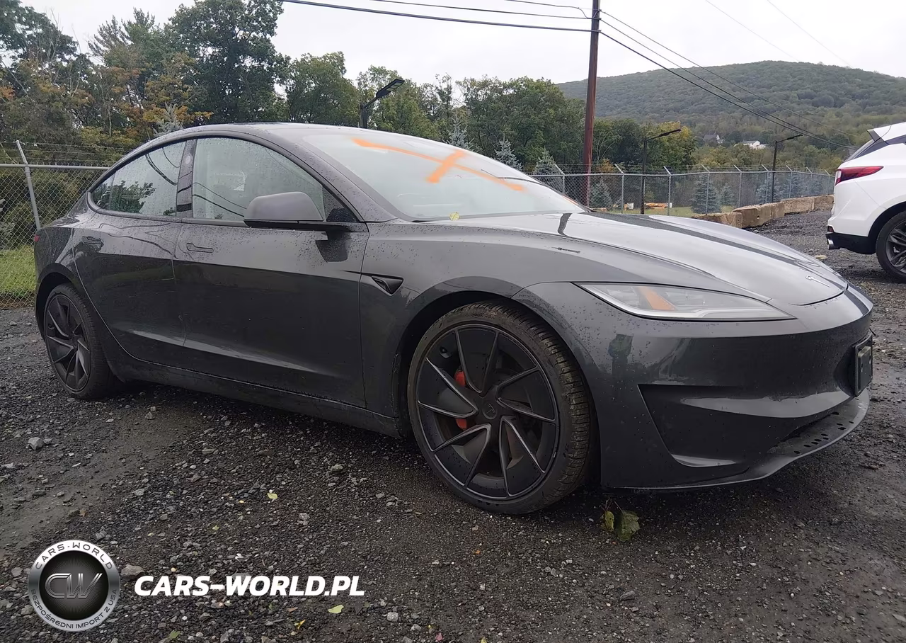 2025 Tesla Model 3 Performance All-Wheel Drive
