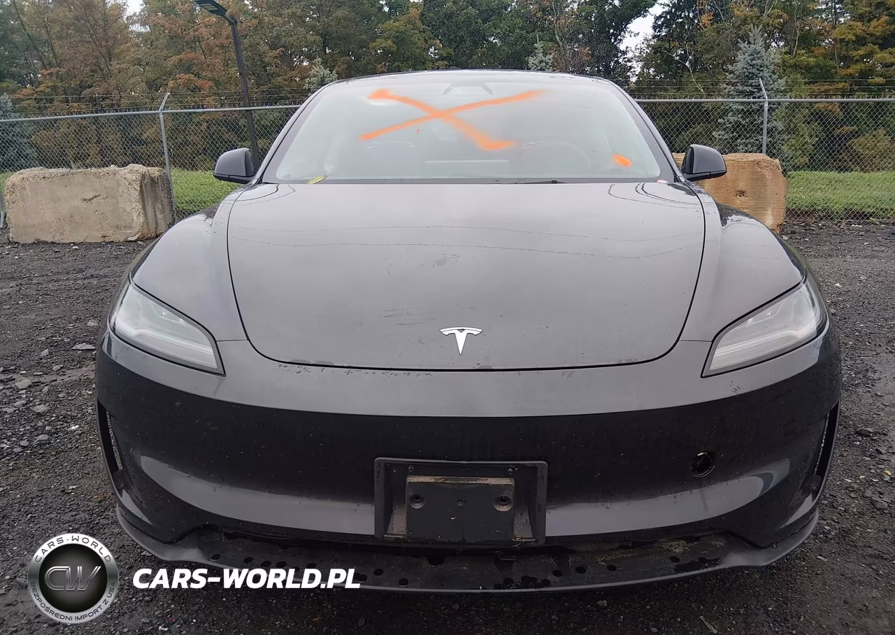 2025 Tesla Model 3 Performance All-Wheel Drive VIN:5YJ3E1ET0SF084753 - 6