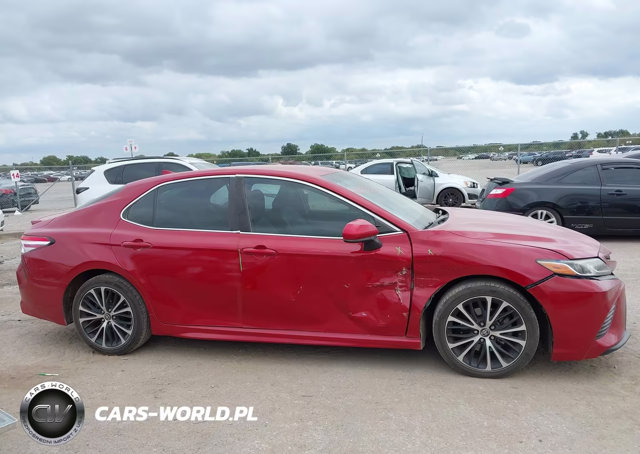2020 Toyota Camry Se VIN:4T1G11AK3LU353360 - 13