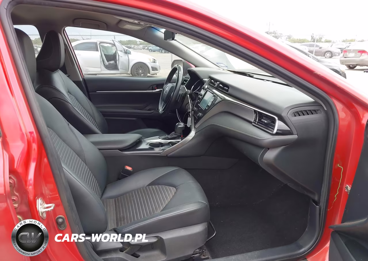2020 Toyota Camry Se VIN:4T1G11AK3LU353360 - 5