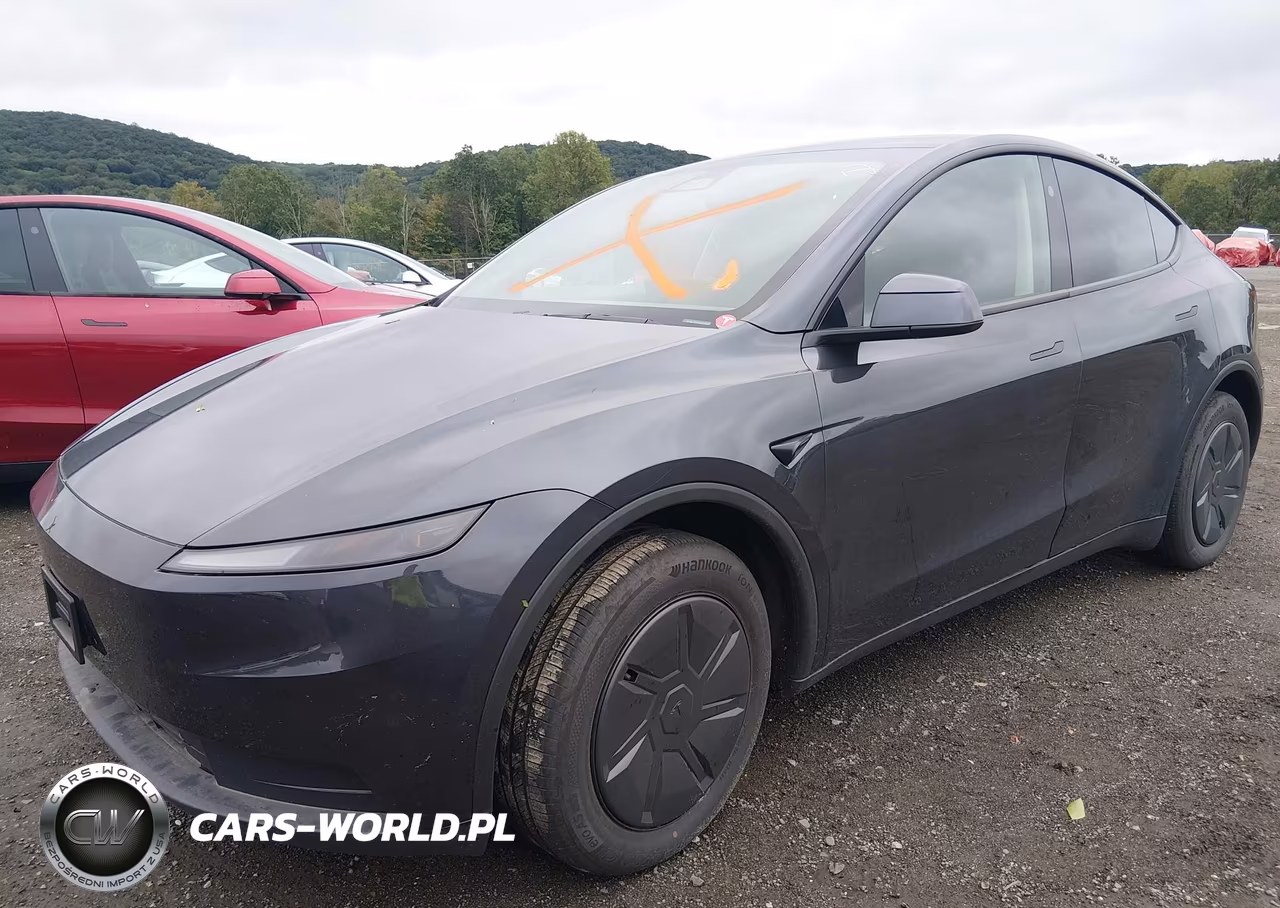 2026 Tesla Model Y All-Wheel Drive-Long Range Launch Series-Premium All-Wheel Drive VIN:7SAYGDEE5TA640558 - 2