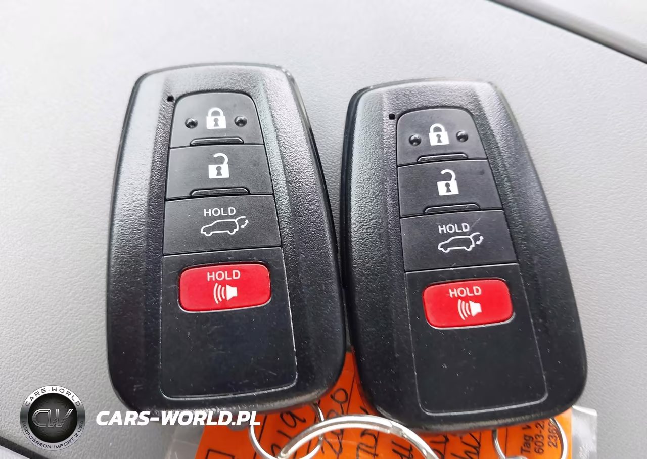 2020 Toyota Highlander Limited VIN:5TDDZRBH4LS013561 - 11