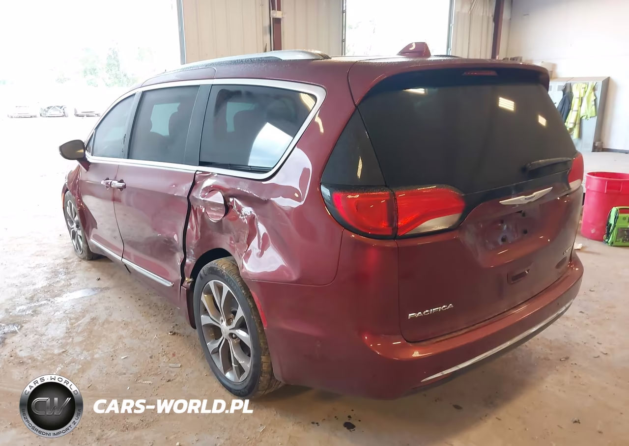 2018 Chrysler Pacifica Limited VIN:2C4RC1GG7JR155093 - 3