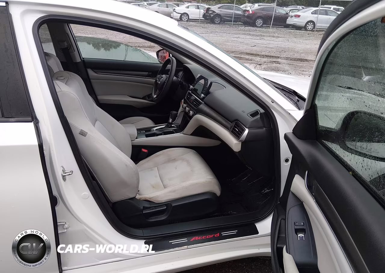 2018 Honda Accord Lx VIN:1HGCV1F13JA114284 - 5