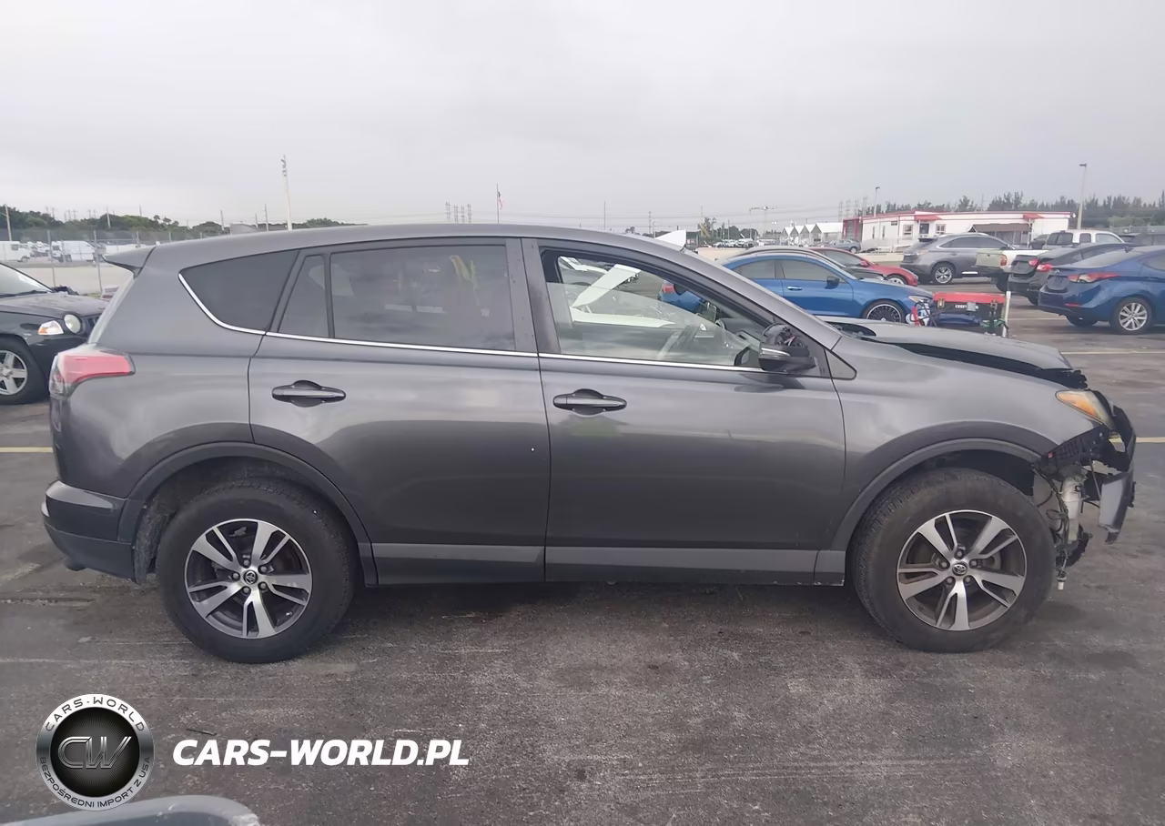 2018 Toyota Rav4 Xle VIN:JTMWFREV3JD131774 - 14