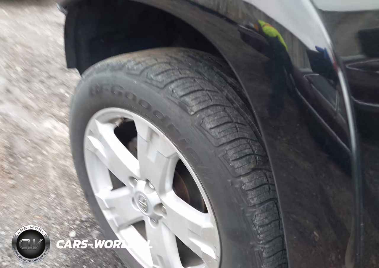 2007 Toyota Rav4 Sport VIN:JTMBD32V876031947 - 11