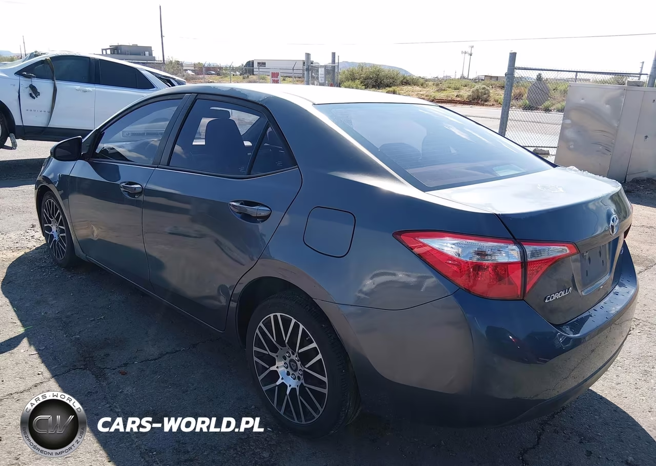 2016 Toyota Corolla Le VIN:5YFBURHE4GP441048 - 3