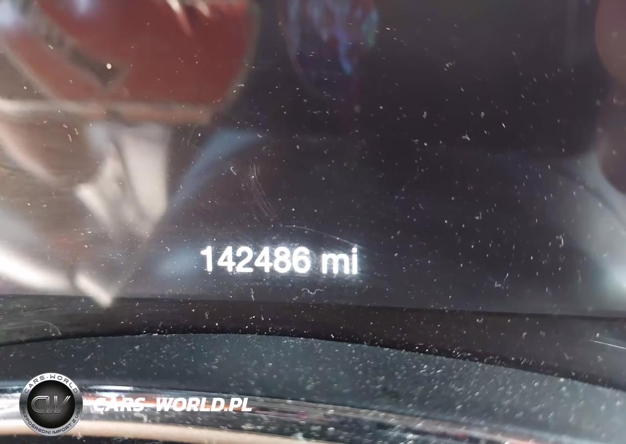 2016 Jeep Grand Cherokee Overland VIN:1C4RJFCG2GC452749 - 15