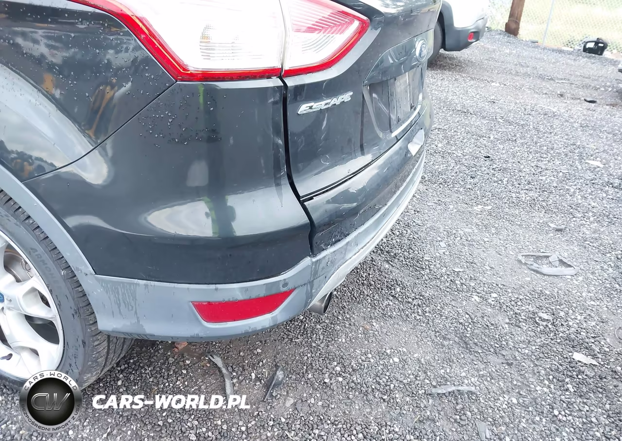 2013 Ford Escape Titanium VIN:1FMCU9J93DUB20355 - 6