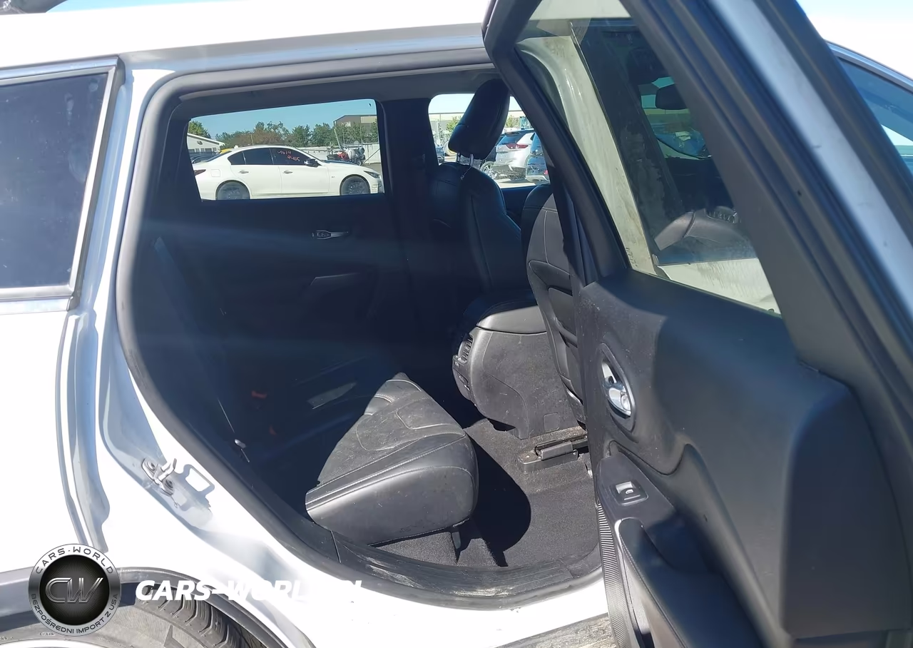 2020 Jeep Cherokee Limited 4X4 VIN:1C4PJMDX8LD622465 - 8