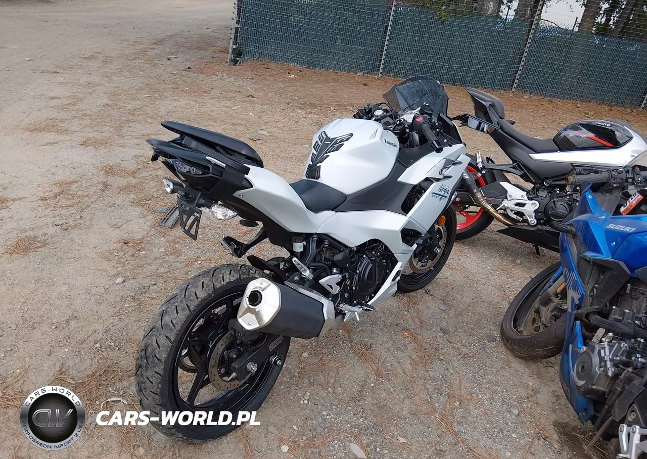 2025 Kawasaki Ex500 VIN:ML5EXGG13SDA71551 - 4