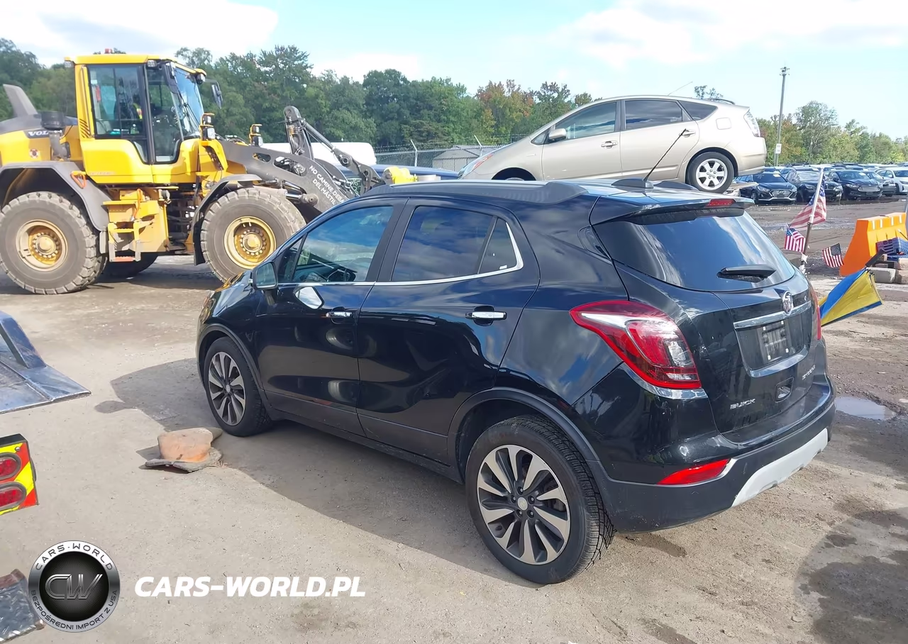 2018 Buick Encore Essence VIN:KL4CJCSB3JB638835 - 3