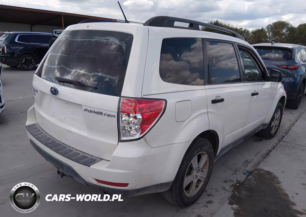 2010 Subaru Forester 2.5X VIN:JF2SH6BC7AG804091 - 4