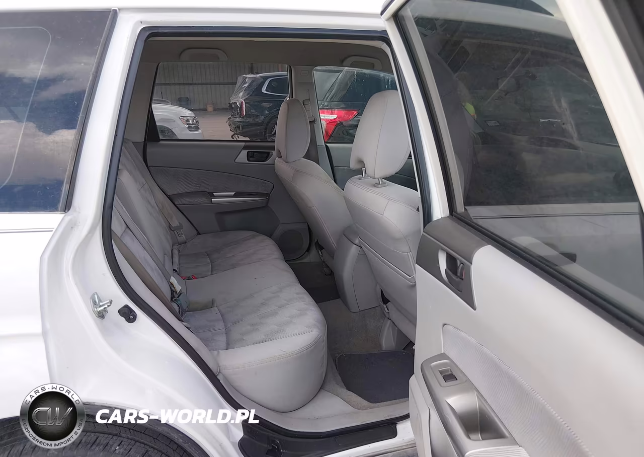 2010 Subaru Forester 2.5X VIN:JF2SH6BC7AG804091 - 8
