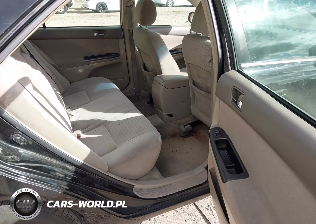 2005 Toyota Camry Le VIN:4T1BE32K55U038300 - 8